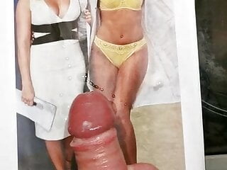 Holly willoughby cumtribute 212