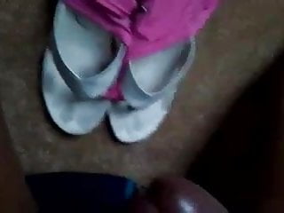 Cumming in My Aunt&#039;s shoes
