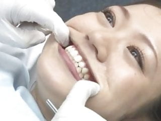 Semen Gulping at the Dentist&#039;s Office