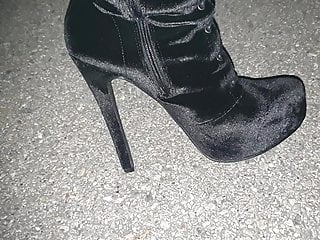 New heels boots