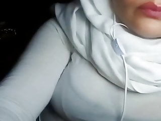 hijab livestream