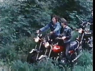 Der Verbumste Motorrad Club (Rubin Film)