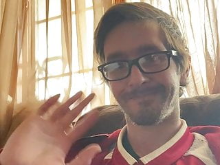 Mr. Arsenal waving hello