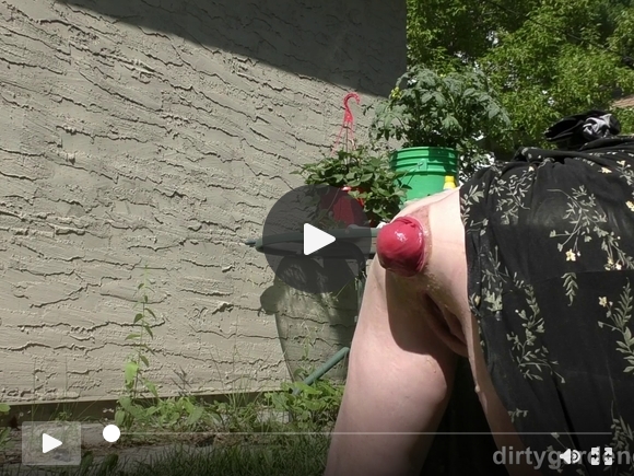 Dirtygardengirl backyard cleaning with prolapse out of her anal hole