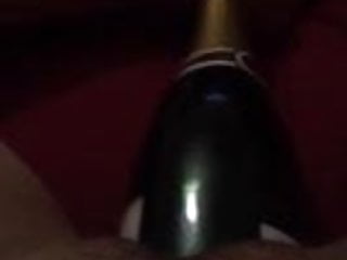 Champagne, Close up, British, Amateur