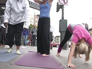 Sexy milfs street yoga feet...