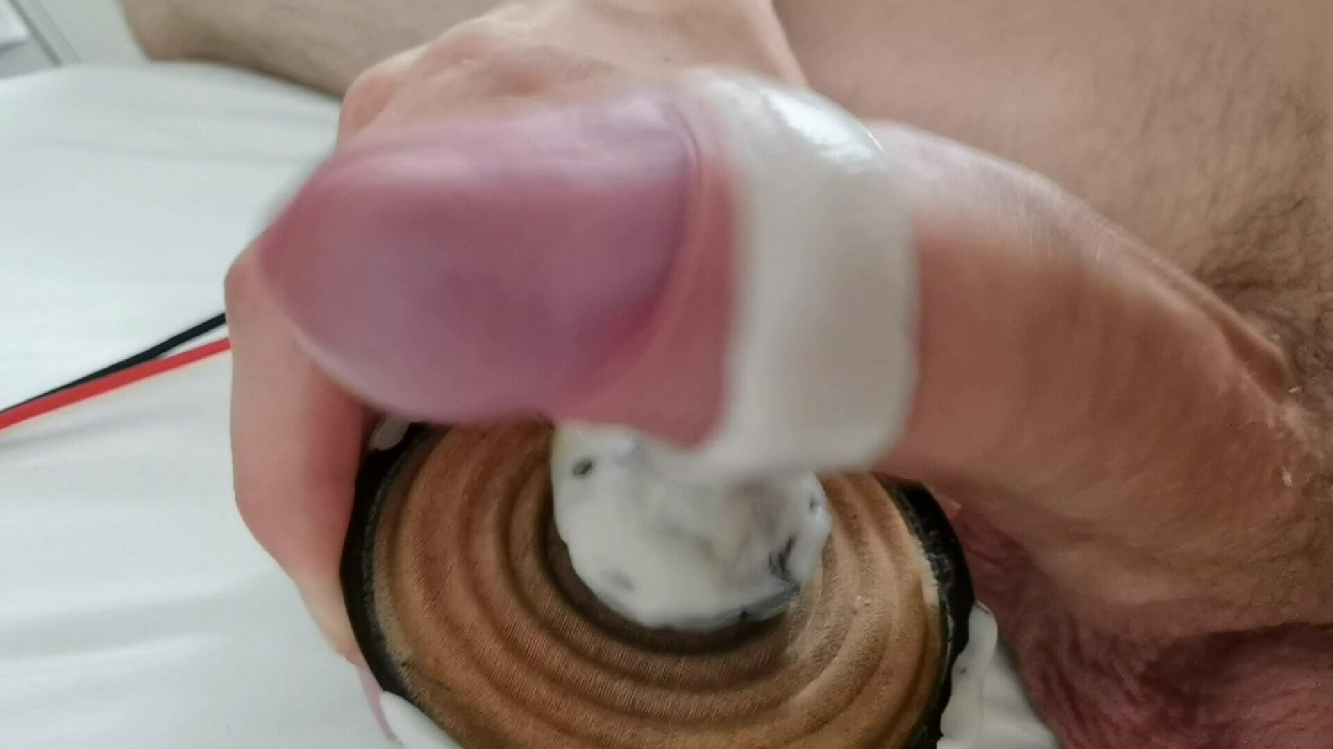 This new male Vibrator shakes my whole cock