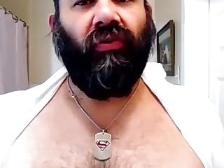 Big Bear Tugg Verbal Nipple Play 2