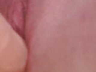 WhatsApp Freundin Yvonnne 35 aus NRW 4 fickt ihren Dildo  - Bild 7