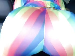 Ebony twerk in car 