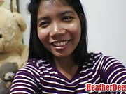 10 Weeks Pregnant Thai Teen Heather Deep gives blowjob 