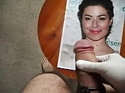 Miranda Cosgrove bekommt was sie verdient!