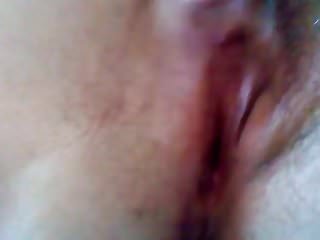 Granny wichst Ihr geiles Loch - Bild 9