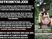 Hotkinkyjo self fisting her ass and prolapse at castle stairs