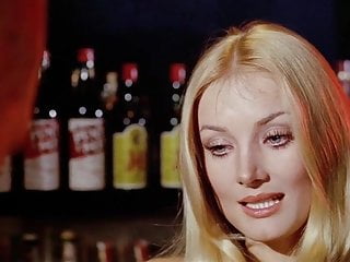 Italian, 1972, Barbara Bouchet, Milano