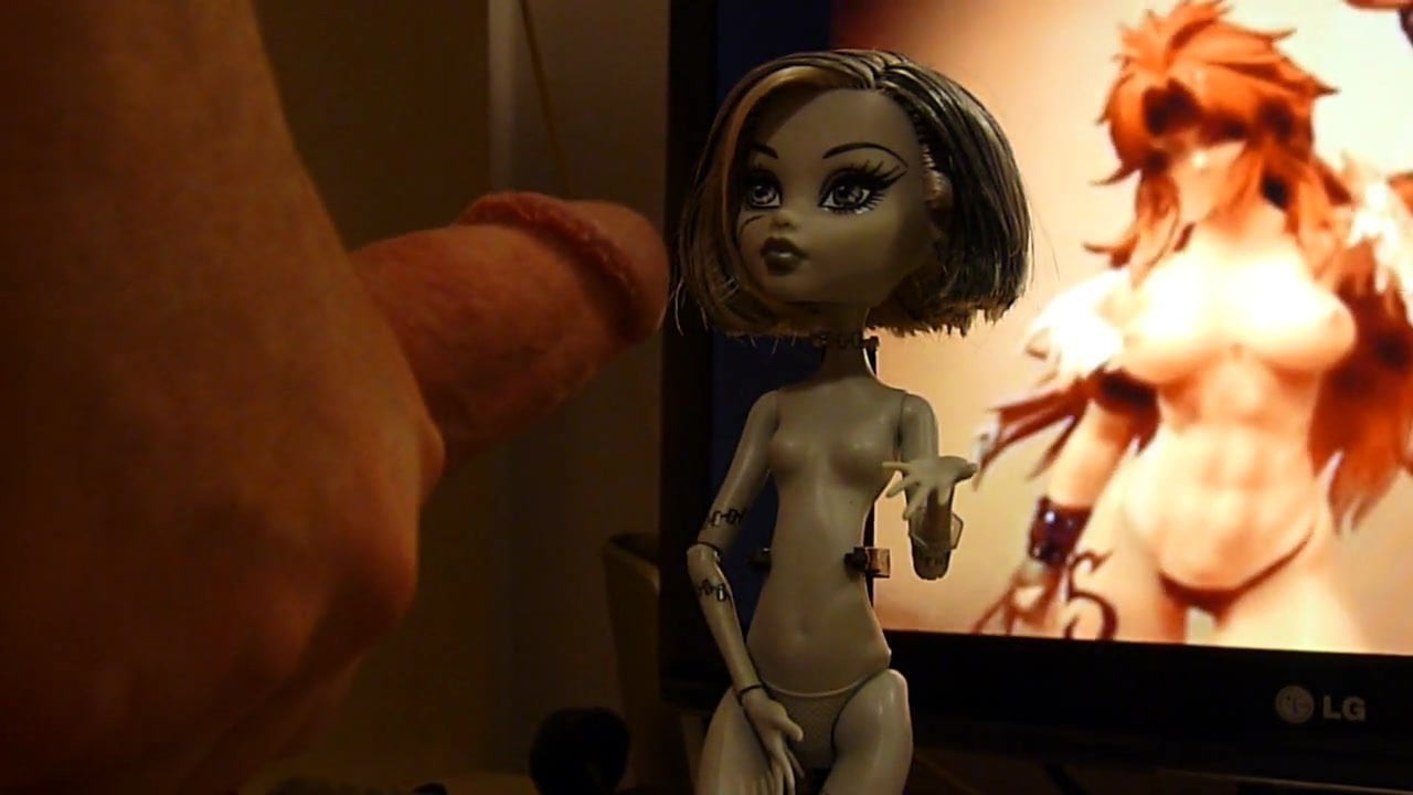1280px x 720px - Cumshot To Monster High Doll. - Xvideis.cc