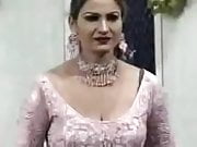 Saima Khan hot mujra