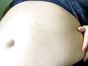 Belly play up 