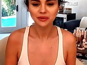 Selena bouncing boobs