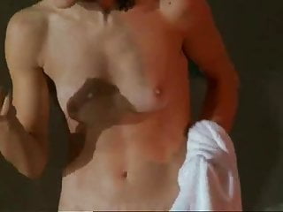 Nude scene from Cosi Fan Tutte
