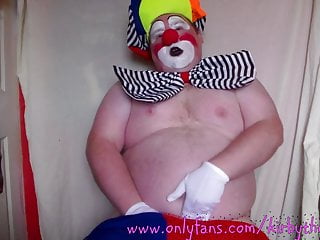 Wanking clown...