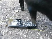 Lady L crush cell phone.(video short version)