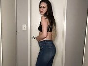Brooke Farting In Jeans!