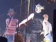 Gwen Stefani - BUTT ass booty in concert