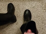 Cum in my own rubberboots and slip into it!