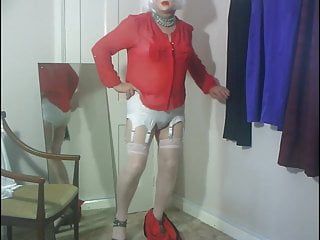 Dee Wearing Red Skirt And Blouse