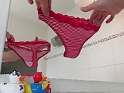 sisters little thongs